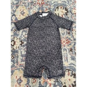 Disney Wheat Swimsuit Kids Size 6 Navy Mickey Mouse Rash Guard NWT